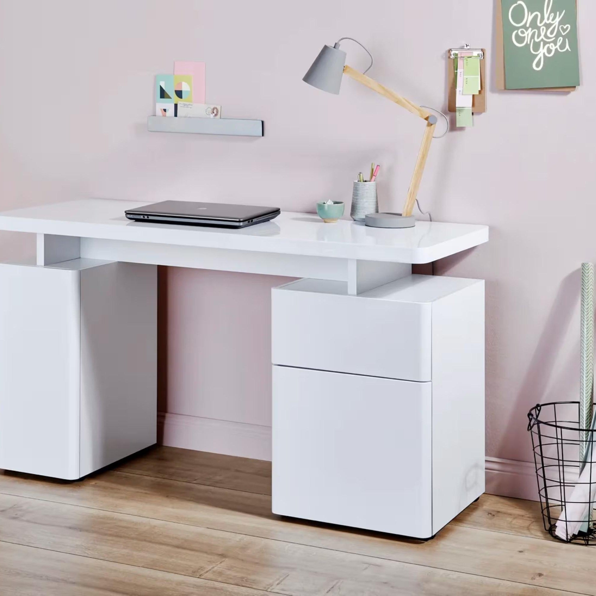 Evanda Computer Desk - YANDZ HOME